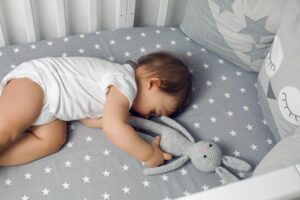 Jak przygotować dziecko do nocnego wypoczynku – porady dotyczące odpowiedniego ubioru
